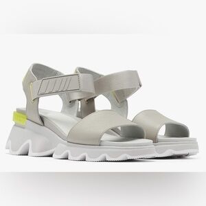 Sorel Kinetic Sandal in Grey Dove Size 11 BNIB New in Box